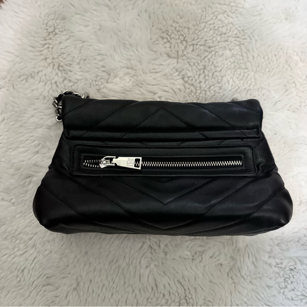 Badgley Mischka Black Vegan Leather Quilted Handbag - Picture 7 of 12